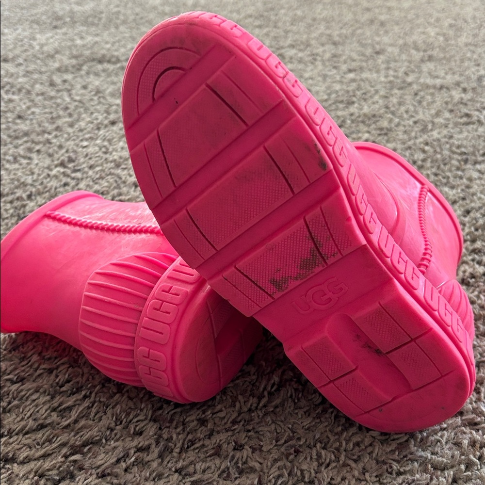 UGG Drizlita rain boots size 1 - Picture 7 of 7